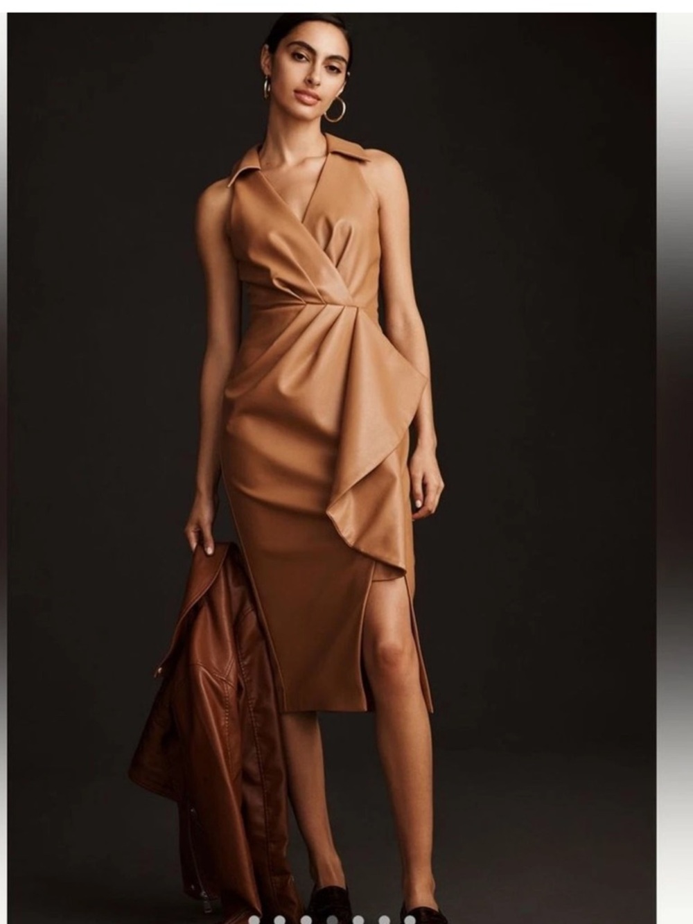NWT Anthropologie Faux Leather
Sleeveless V-Neck br Midi Dress Sz O